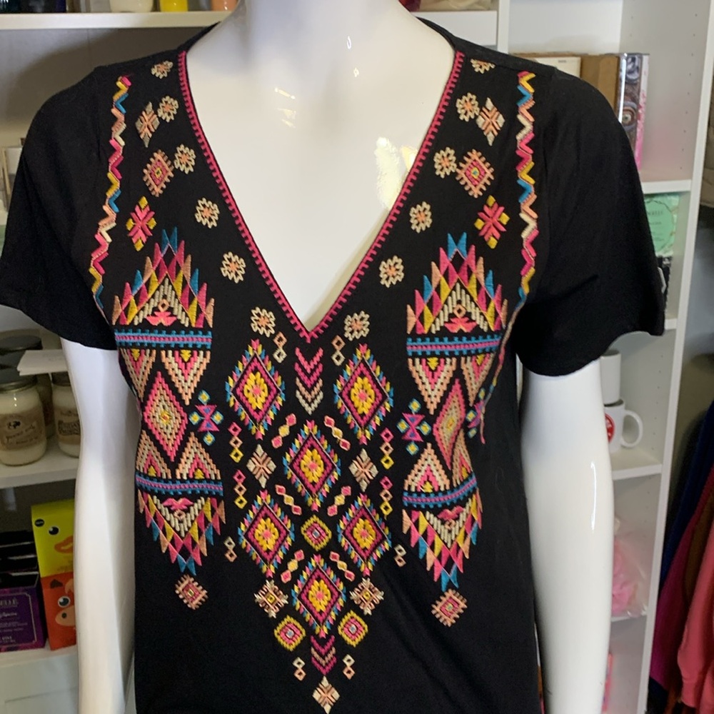 Savanna Jane Short Sleeve Aztec Embroidered Tee